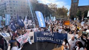Lee más sobre el artículo Nota de prensa: Los Técnicos Sanitarios paralizan los hospitales y centros de primaria catalanes durante 48 horas ante el desconcierto del ICS.