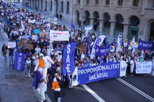 Lee más sobre el artículo ¡Huelga de Técnicos Sanitarios en Cataluña: Crónica de una Protesta Importante, 15 de Diciembre!