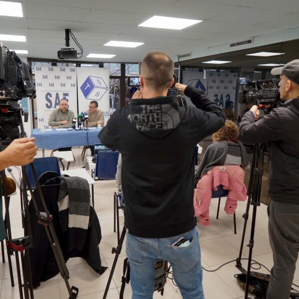 Prensa Huelga